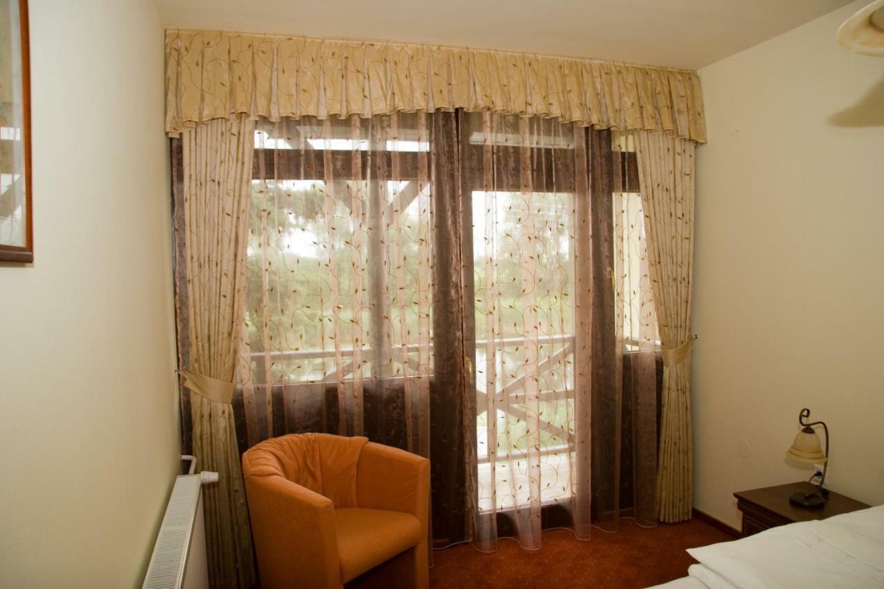 Hotel Fortuna Dávod 客房 照片