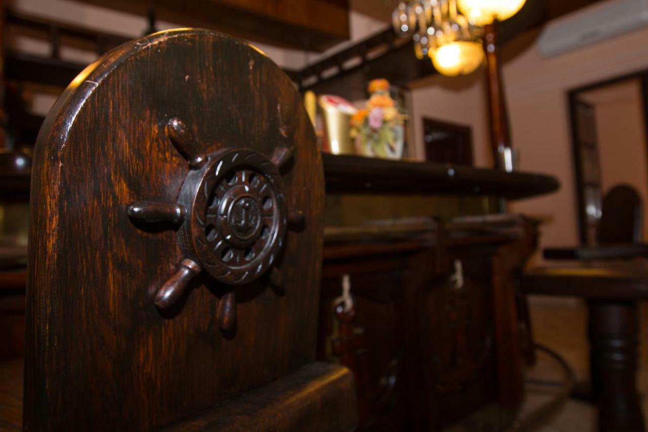 Hotel Fortuna Dávod 外观 照片